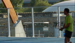 Novos cursos trimestrais de pádel e tenis en abril!