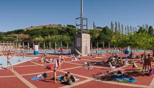 Pechan as piscinas de verán Fontes do Sar con récord de afluencia