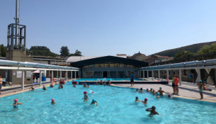 ¡Se acerca el verano! Y el día 1 de junio ya estará disponible la piscina de Sar en formato estival